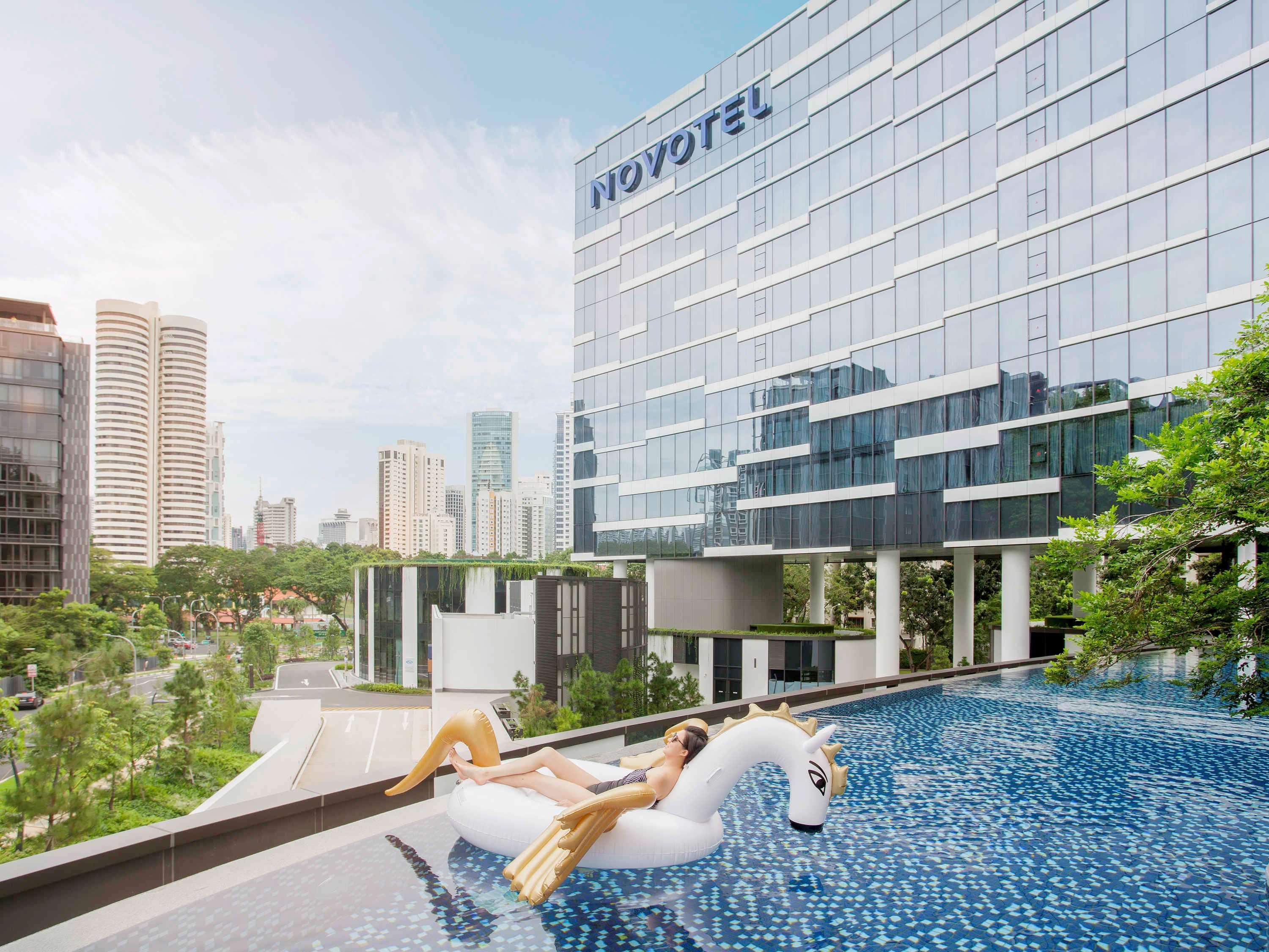 Novotel Singapore On Stevens Exterior photo